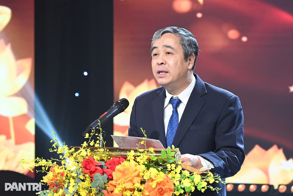 “Muốn thịnh vượng, trước hết phải tự cường” - 1 “Muốn thịnh vượng, trước hết phải tự cường” - 1