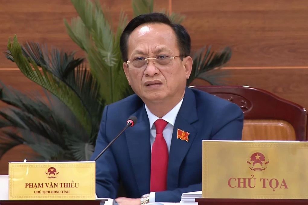 Đại biểu Cà Mau trăn trở vấn đề ô nhiễm, mong có thêm nhà máy xử lý rác - 2 Đại biểu Cà Mau trăn trở vấn đề ô nhiễm, mong có thêm nhà máy xử lý rác - 2