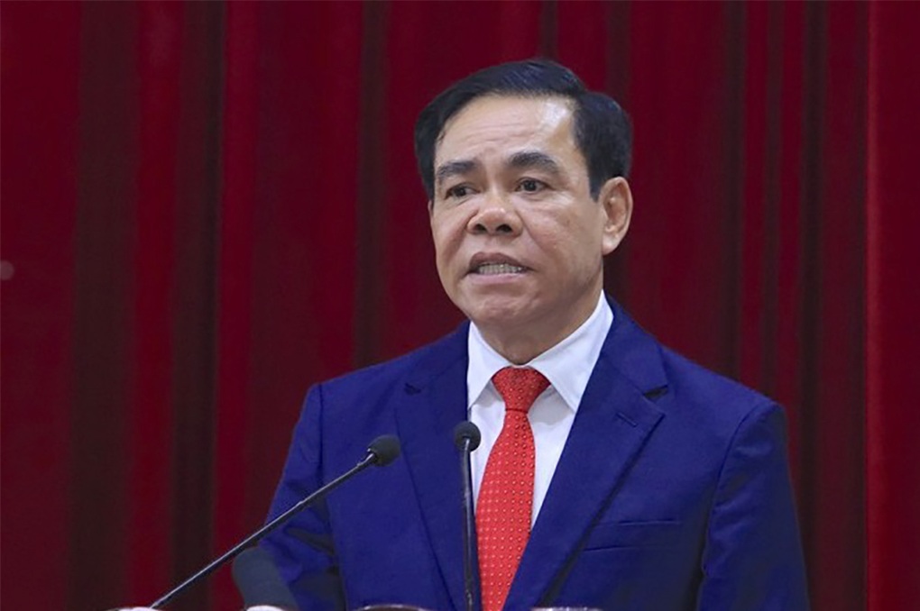 Chủ tịch Nghệ An: Có tình trạng cán bộ gây khó dễ cho dân - 2 Chủ tịch Nghệ An: Có tình trạng cán bộ gây khó dễ cho dân - 2