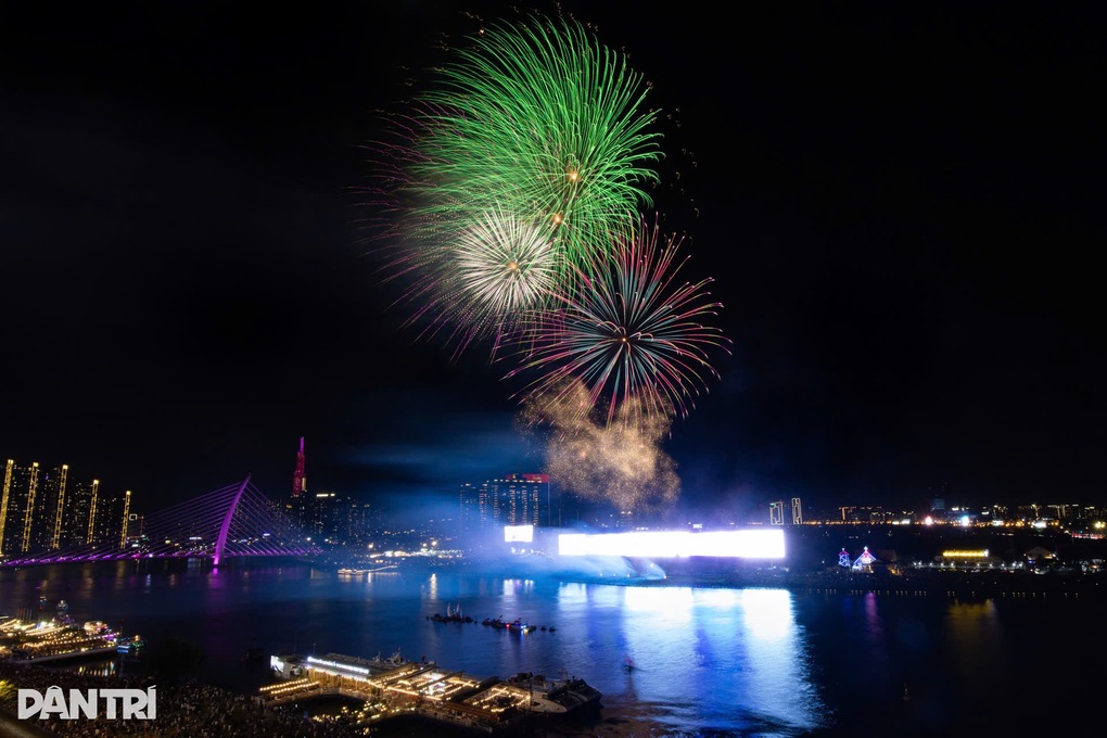 TPHCM cấm nhiều đường ở trung tâm đêm 31/12 - 3