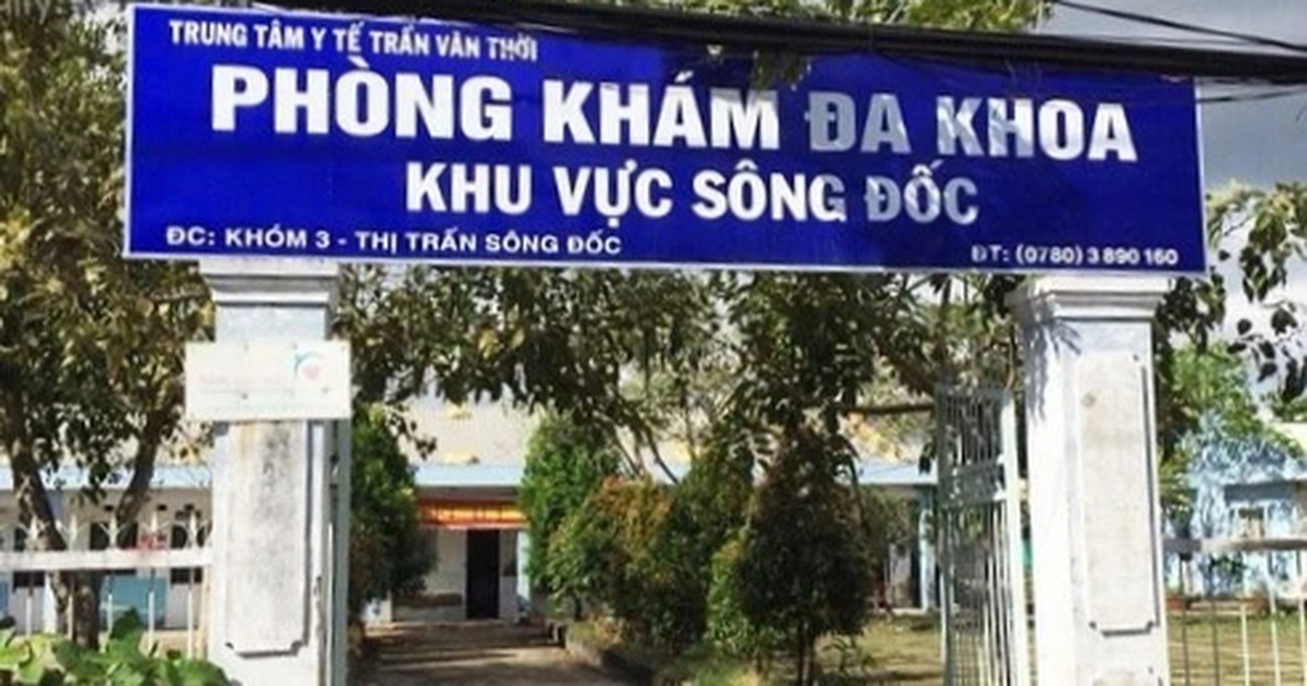 Gắn camera ở nơi khám sản phụ khoa, trưởng phòng khám bị kỷ luật