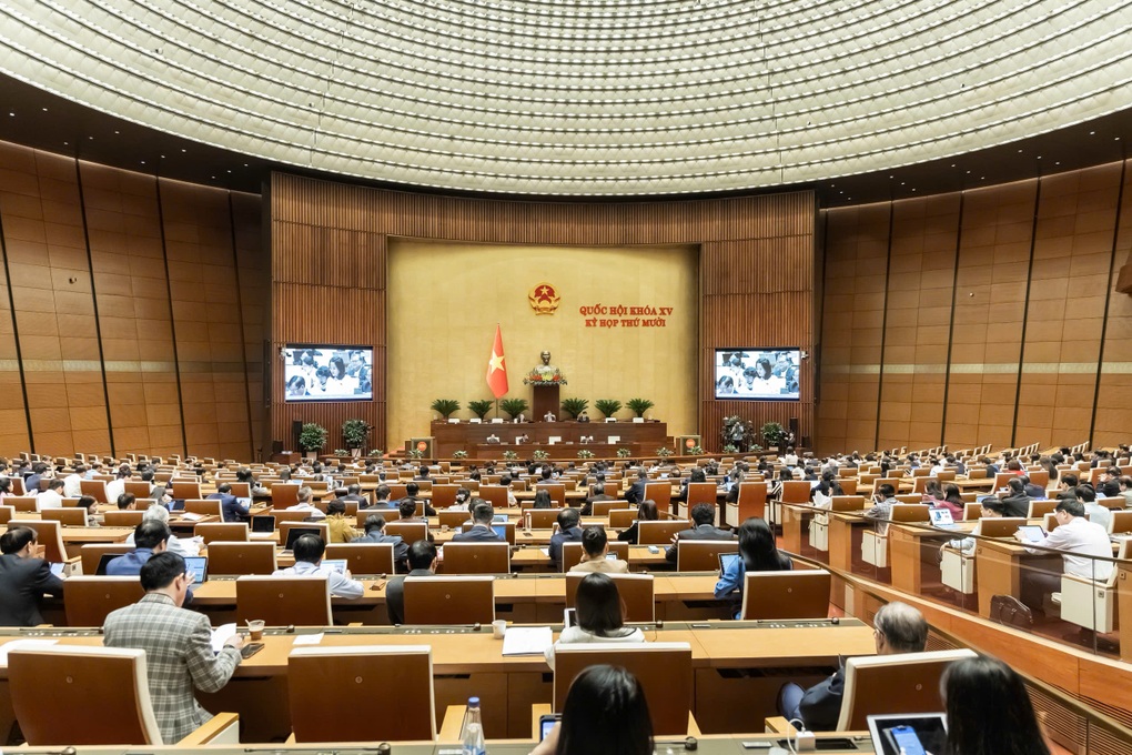 Kỷ lục đặc biệt của Quốc hội trong ngày bế mạc kỳ họp cuối nhiệm kỳ - 2 Kỷ lục đặc biệt của Quốc hội trong ngày bế mạc kỳ họp cuối nhiệm kỳ - 2