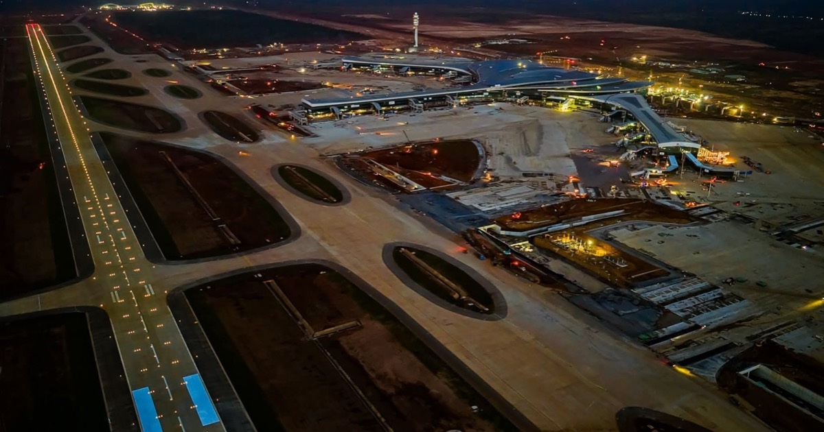 Bảo vệ tuyệt đối an toàn chuyến bay kỹ thuật đầu tiên ở sân bay Long Thành