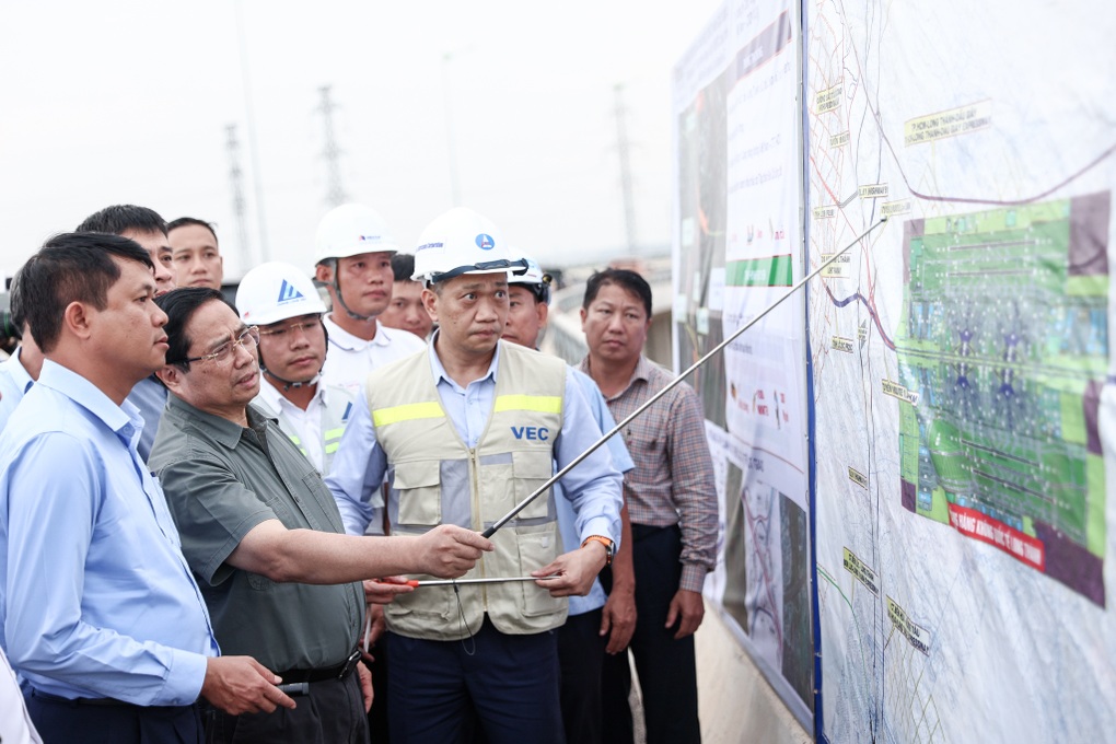 Sân bay Long Thành đón 3 chuyến bay đầu tiên vào sáng 19/12 - 2 Sân bay Long Thành đón 3 chuyến bay đầu tiên vào sáng 19/12 - 2