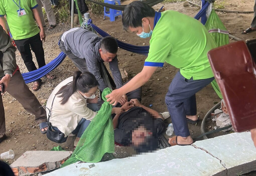 Nằm võng chờ thi sát hạch lái xe ở Lâm Đồng, một người bị tường đè tử vong - 1