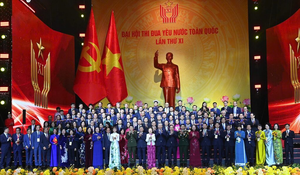 Tiến sĩ Nguyễn Thị Phương Thảo nhận danh hiệu Anh hùng Lao động thời kỳ đổi mới - 3 Tiến sĩ Nguyễn Thị Phương Thảo nhận danh hiệu Anh hùng Lao động thời kỳ đổi mới - 3