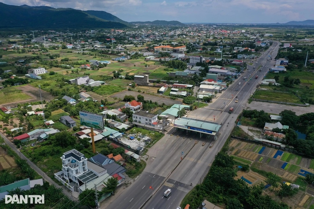 Số phận khó đoán của trạm thu phí bị bỏ hoang trên quốc lộ 51 - 1