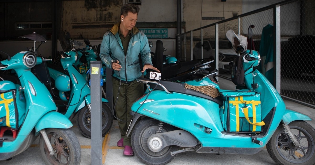 Nhiều chung cư cấm xe máy điện, Sở Xây dựng Hà Nội gợi ý hướng giải quyết