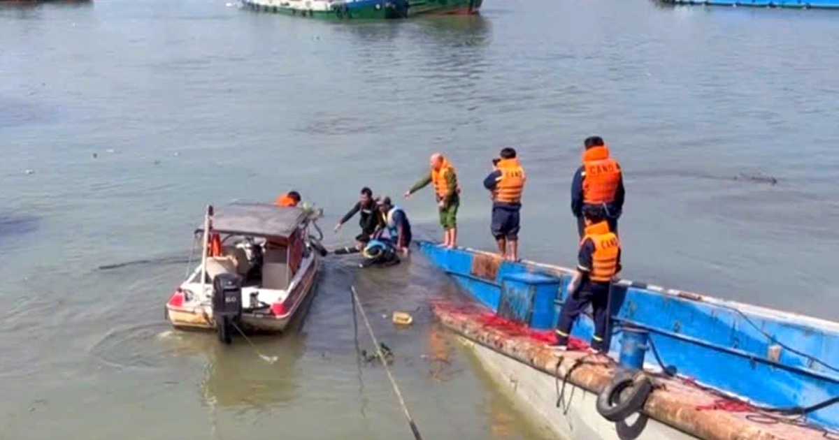 Chìm tàu chở đá trên sông làm một người chết ở Đồng Nai