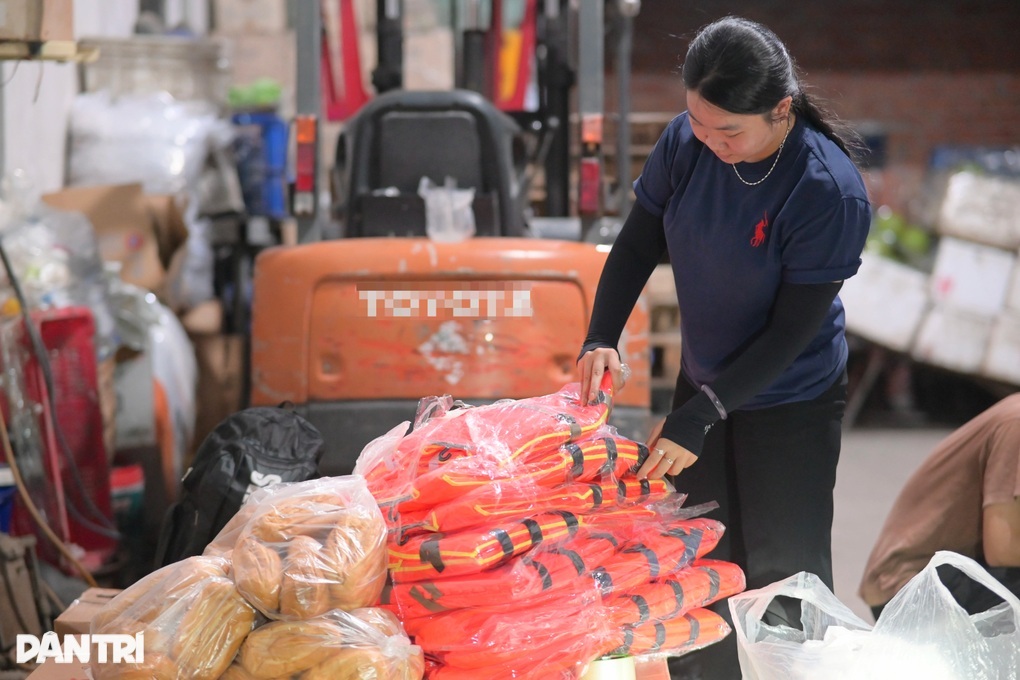 TPHCM khen thưởng nghĩa cử cứu trợ thiên tai - 1