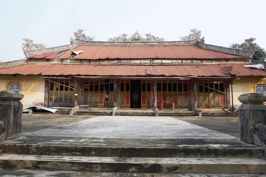 Hiện trạng miếu thờ 9 chúa Nguyễn trong Hoàng thành Huế - 2 Hiện trạng miếu thờ 9 chúa Nguyễn trong Hoàng thành Huế - 2