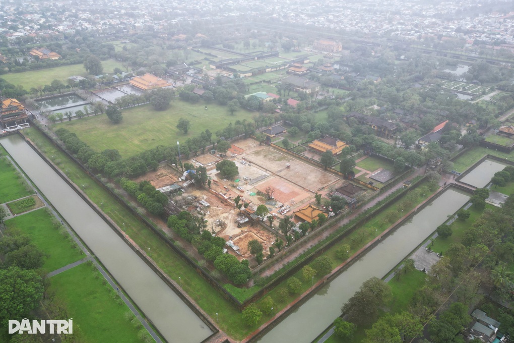 Hiện trạng miếu thờ 9 chúa Nguyễn trong Hoàng thành Huế - 3 Hiện trạng miếu thờ 9 chúa Nguyễn trong Hoàng thành Huế - 3