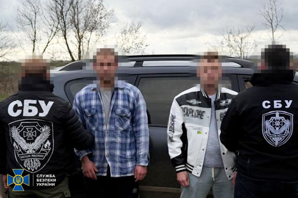 Ukraine phá đường dây trốn nhập ngũ bằng cách chui qua đường ống khí đốt - 1 Ukraine phá đường dây trốn nhập ngũ bằng cách chui qua đường ống khí đốt - 1