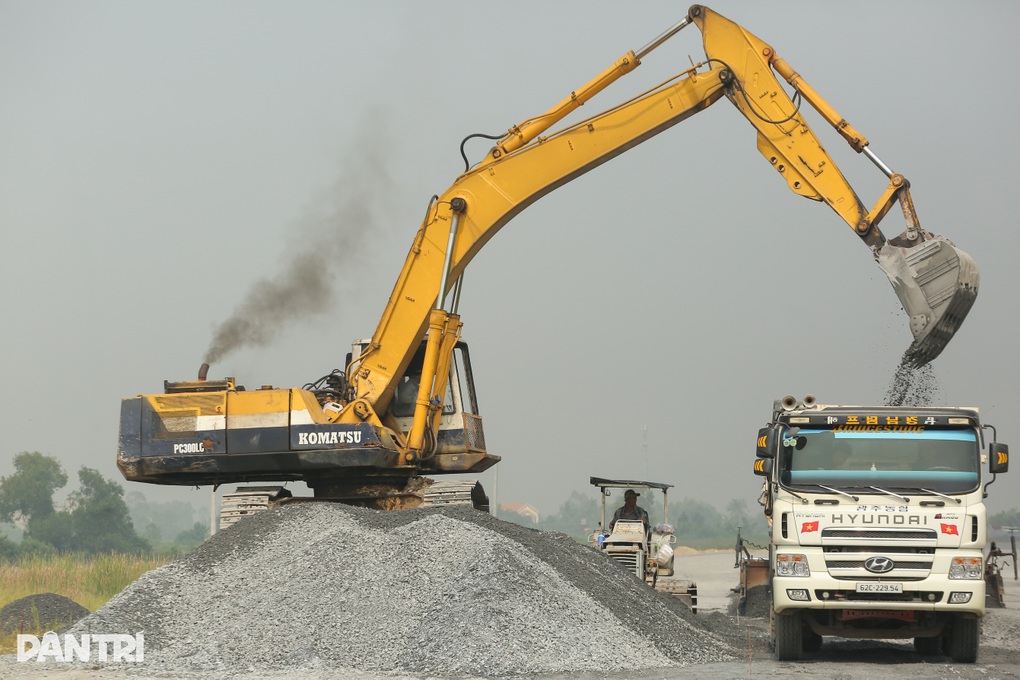 Nguyên nhân Vành đai 3 qua Tây Ninh không kịp thông xe kỹ thuật vào 19/12 - 2 Nguyên nhân Vành đai 3 qua Tây Ninh không kịp thông xe kỹ thuật vào 19/12 - 2