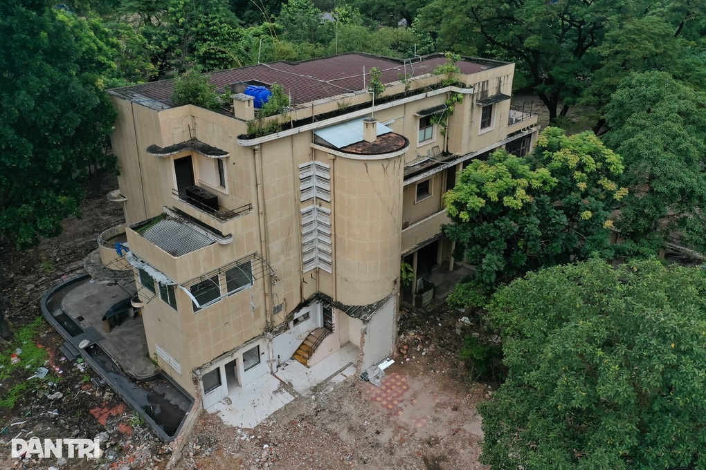 Xây đài tưởng niệm người mất vì Covid-19 ở TPHCM là dũng cảm, hợp lòng dân - 3 Xây đài tưởng niệm người mất vì Covid-19 ở TPHCM là dũng cảm, hợp lòng dân - 3