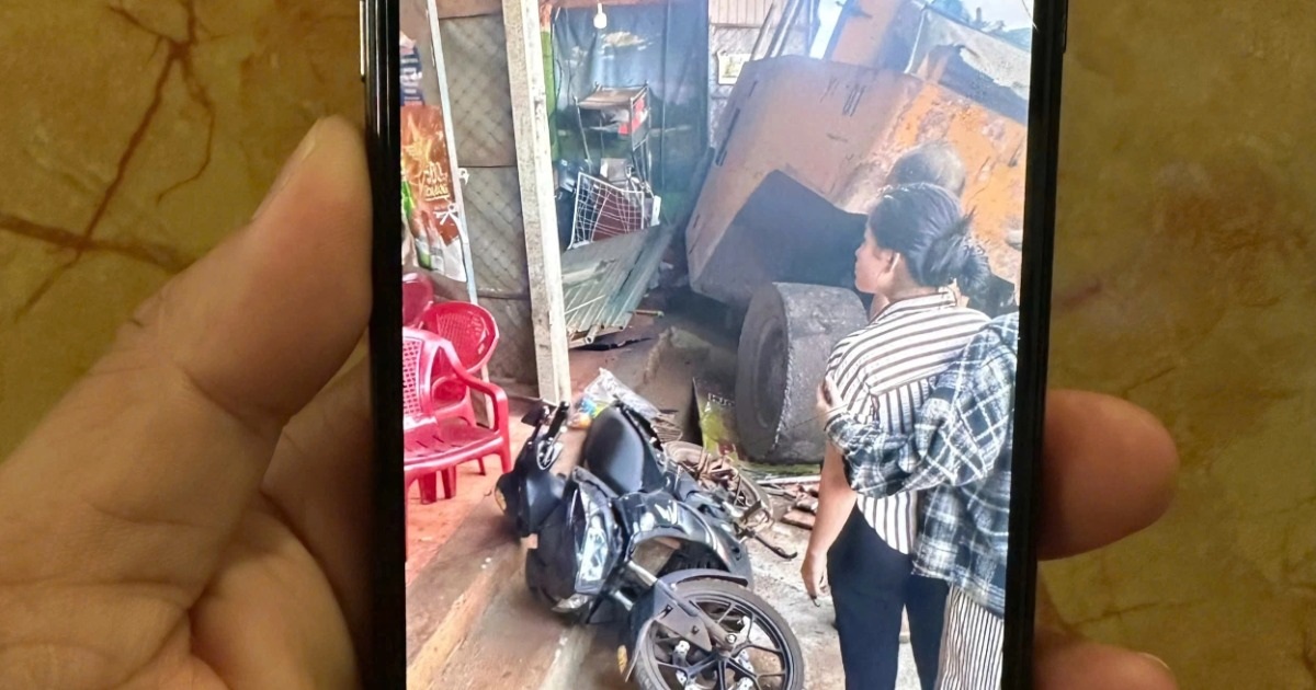 Xe lu mất thắng cán tử vong người đi bộ ở Đồng Nai