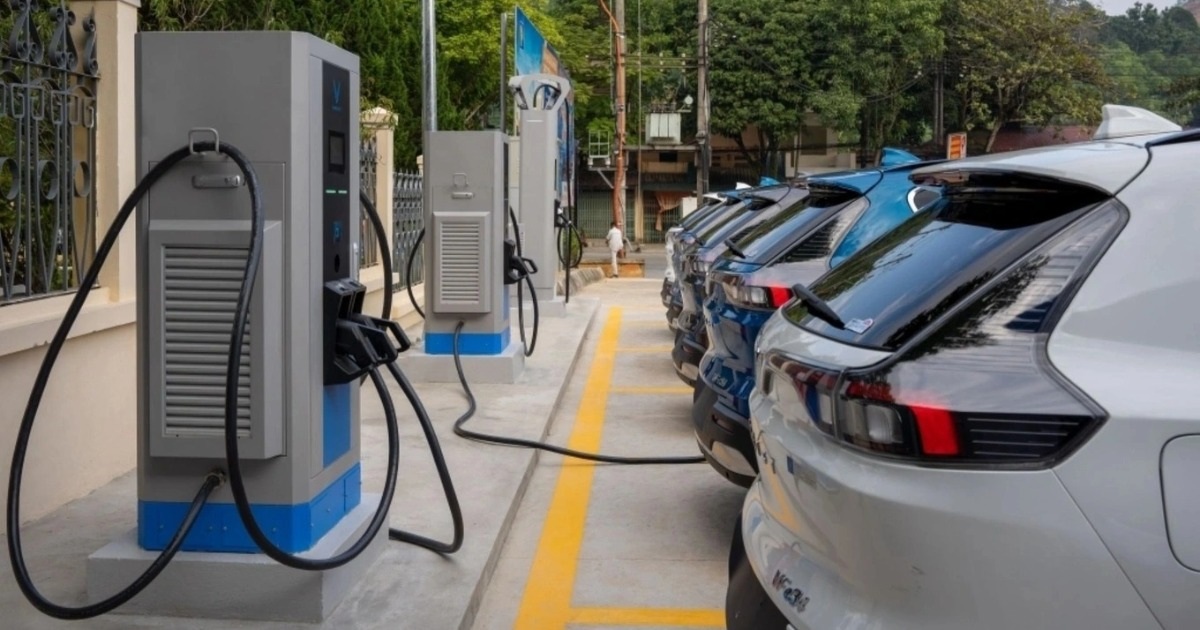 Cử tri TPHCM quan ngại việc thải pin xe điện gây ô nhiễm