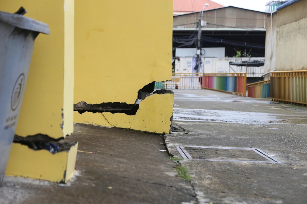 TPHCM xem xét lắp thêm hàng trăm trạm quan trắc không khí, sụt lún - 1 TPHCM xem xét lắp thêm hàng trăm trạm quan trắc không khí, sụt lún - 1