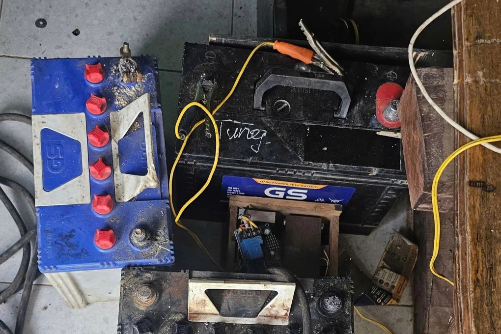 Khách hàng bất ngờ khi tiền điện cao gấp 10 lần so với tháng trước - 3 Khách hàng bất ngờ khi tiền điện cao gấp 10 lần so với tháng trước - 3