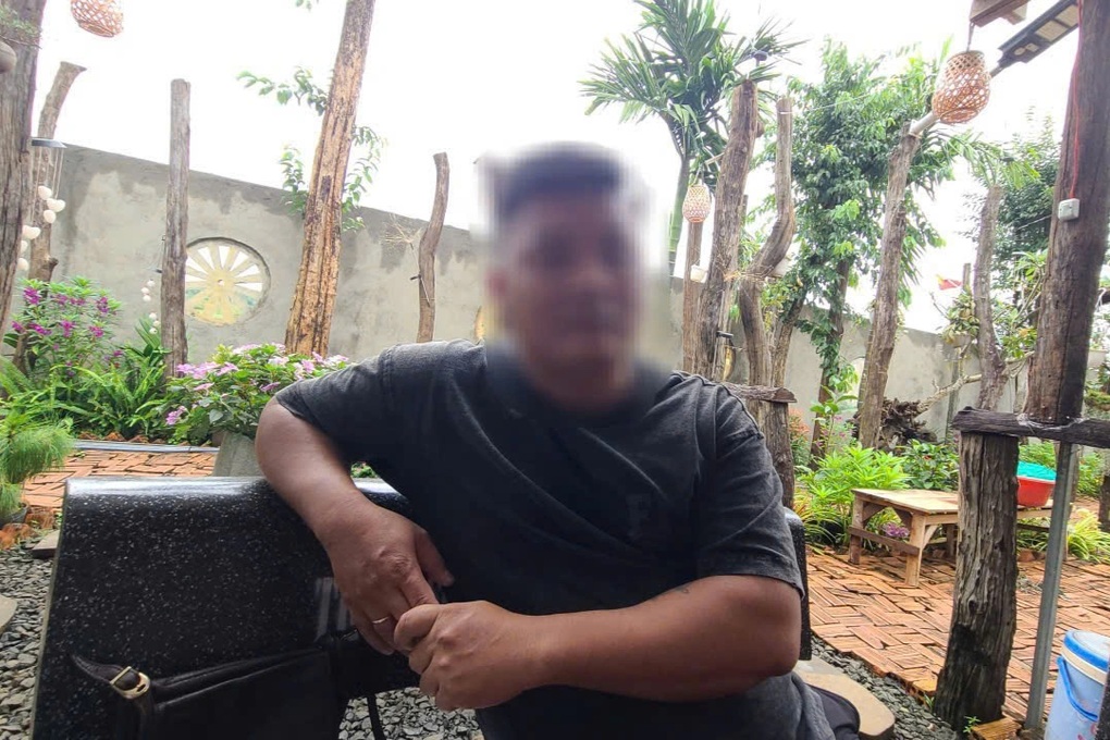 Vụ con bị bố xích chân trong phòng: Người đàn ông lên tiếng - 1 Vụ con bị bố xích chân trong phòng: Người đàn ông lên tiếng - 1