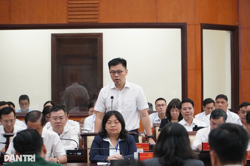 TPHCM chuẩn bị kịch bản tăng trưởng hai con số trong năm 2026 - 1