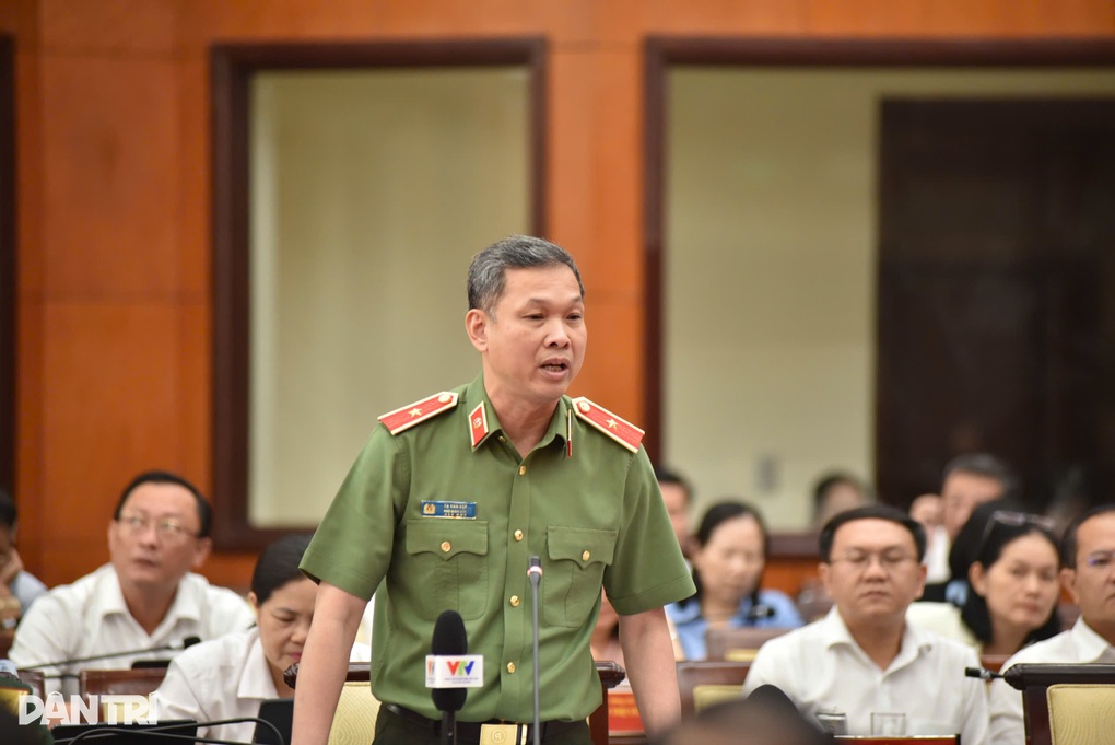 Công an TPHCM triển khai lực lượng từ xa để trấn áp tội phạm ma túy - 1 Công an TPHCM triển khai lực lượng từ xa để trấn áp tội phạm ma túy - 1