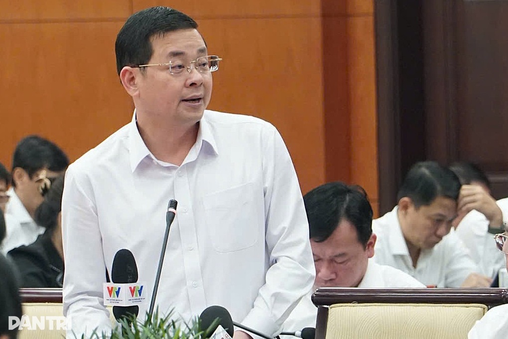 TPHCM sẽ chuyển đổi, hạn chế xe cộ gây ô nhiễm theo lộ trình - 2 TPHCM sẽ chuyển đổi, hạn chế xe cộ gây ô nhiễm theo lộ trình - 2