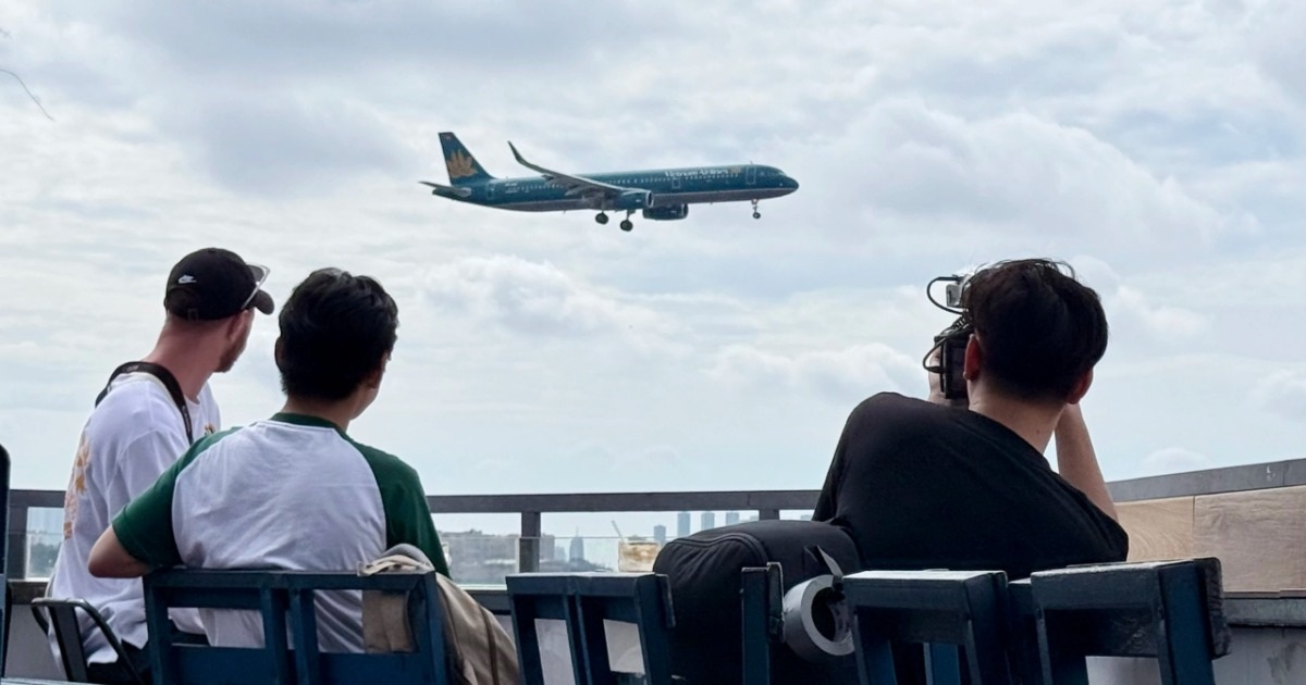 Phi công được bay thấp hơn trên vùng trời TPHCM, hãng bay lợi gì?