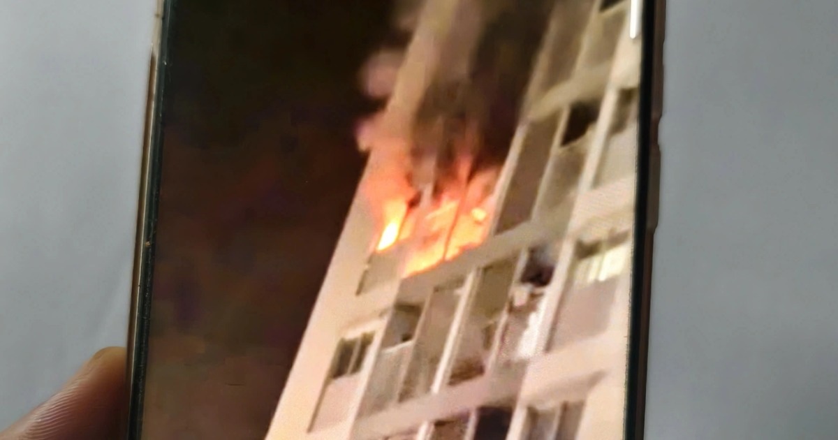 Điều tra vụ cháy căn hộ chung cư ở TPHCM lúc rạng sáng