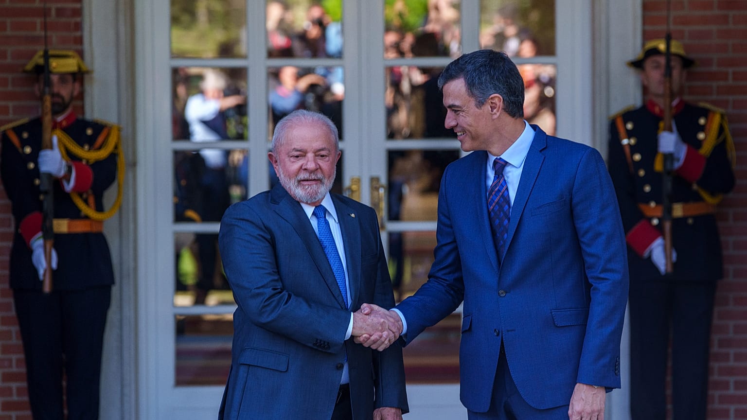Spanish PM Pedro Sanchez and Brazilian President Lula da Silva in Madrid