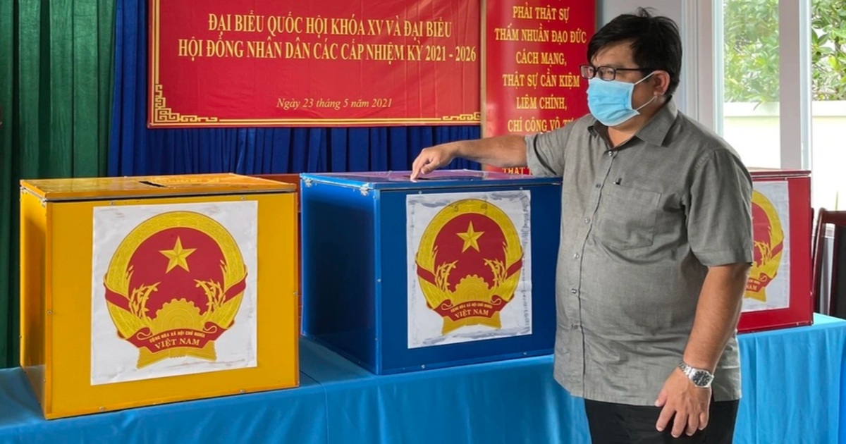 Gần 170 xe hoa cổ động cùng xuất phát vào ngày bầu cử ở TPHCM