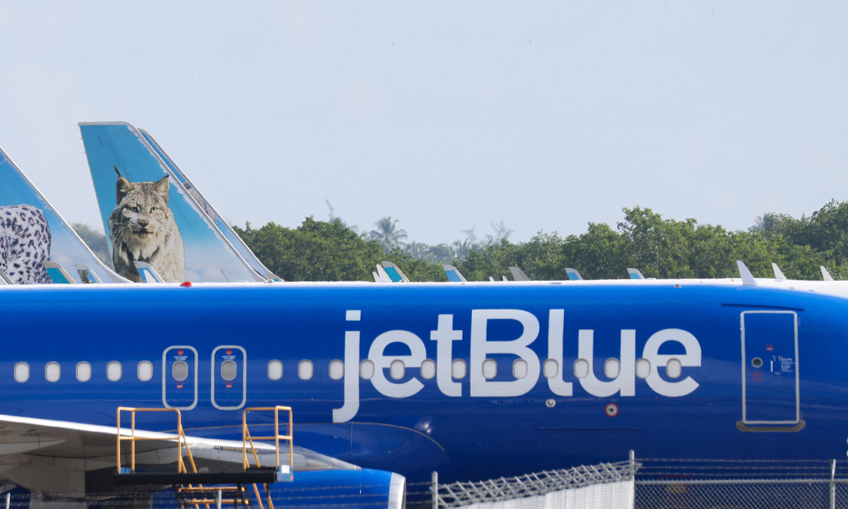 Hàng không khu vực Caribe gián đoạn do chiến dịch quân sự Mỹ tại Venezuela