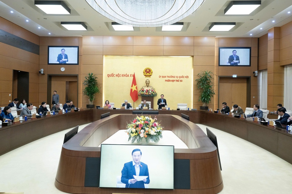 Giá cả ngày càng tăng, đề xuất sớm điều chỉnh chính sách tiền lương - 2