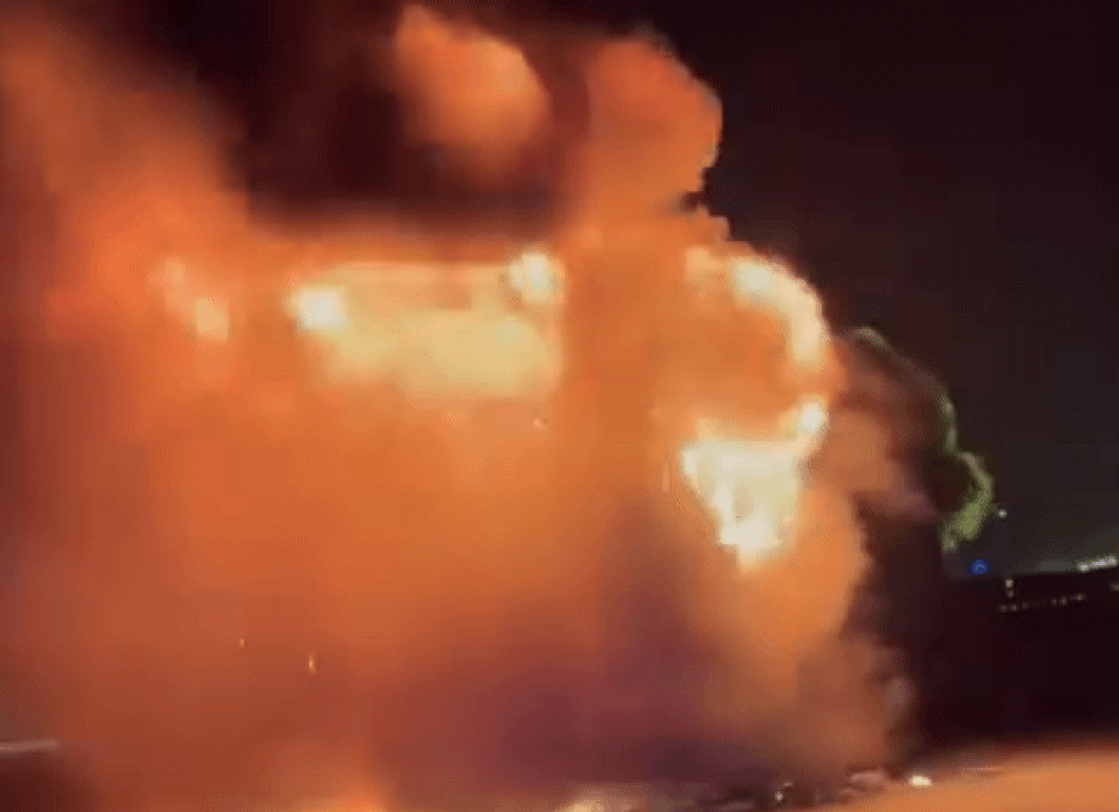 Vụ ô tô khách cháy dữ dội trên cao tốc Bắc - Nam: Một hành khách tử vong - 1