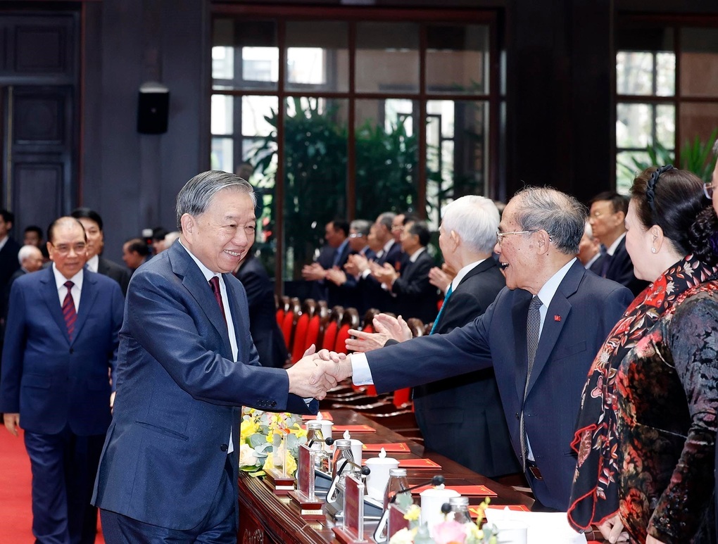 Tổng Bí thư: “Tuyệt đối không chống tham nhũng theo kiểu phong trào” - 2 Tổng Bí thư: “Tuyệt đối không chống tham nhũng theo kiểu phong trào” - 2