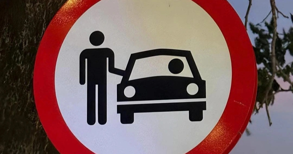 Giải mã biển báo lạ khiến cộng đồng mạng tranh luận ở TPHCM