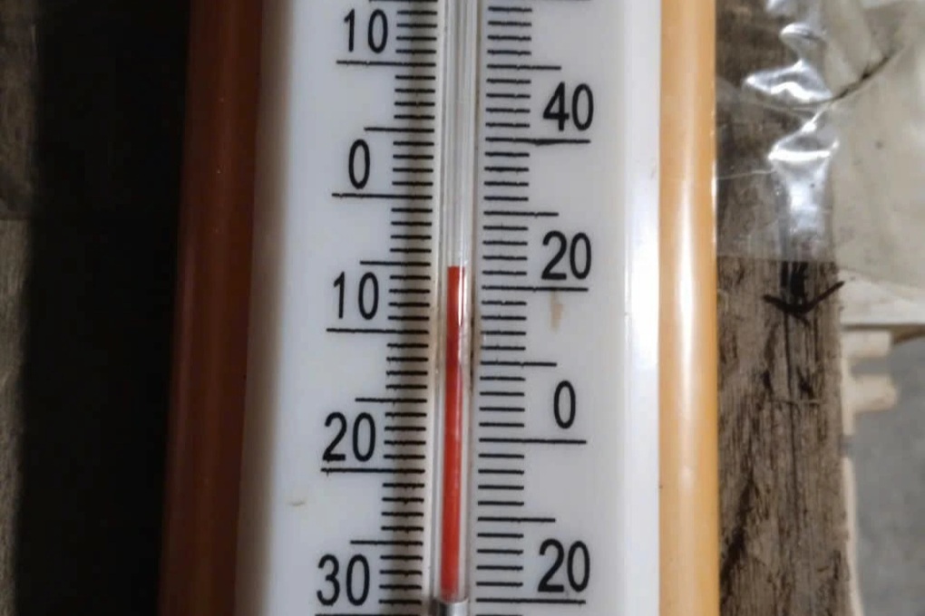 Miền Tây Nghệ An -5 độ C, băng giá phủ trắng núi rừng - 2