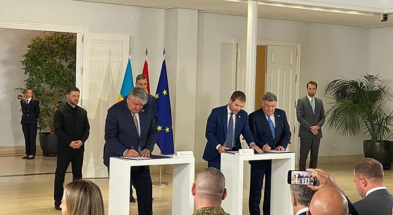 EM&E Group signs an agreement with Tecnove and Practika for the joint development of advanced defence and security vehicles.