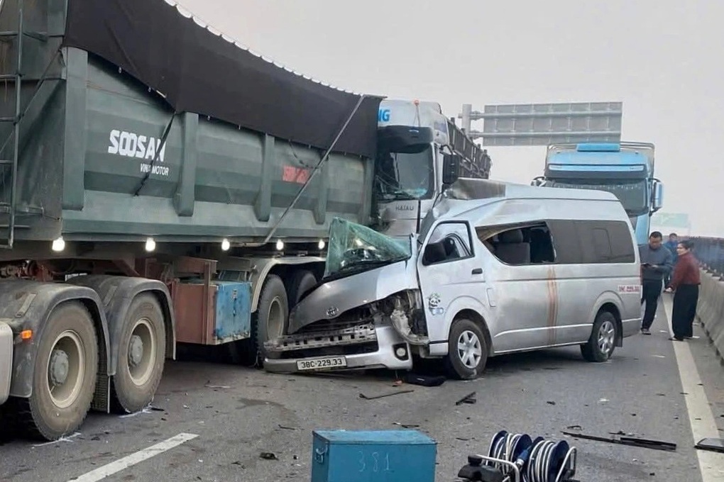 Vụ tai nạn 4 người tử vong trên cao tốc: Cả xóm lo tang sự cho 3 nạn nhân - 2