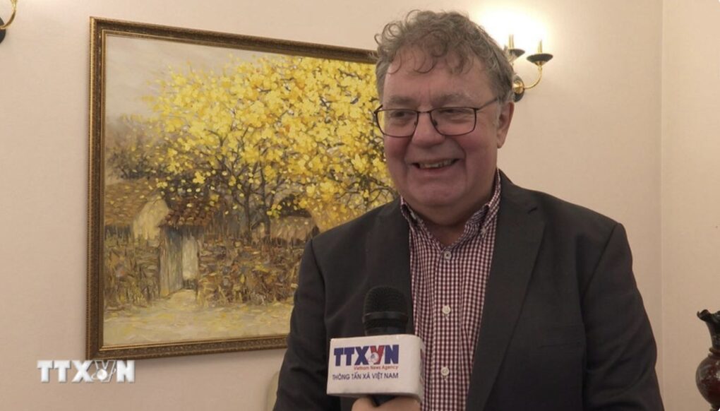 Gắn bó với nhân dân - nguồn sức mạnh lãnh đạo của Đảng - 1