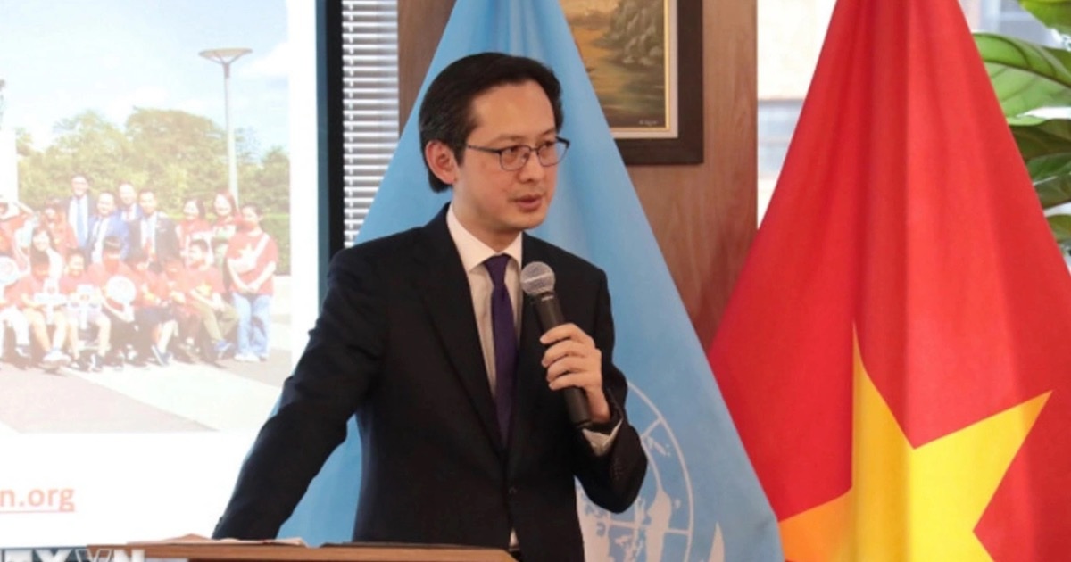 Phái đoàn Việt Nam tại Liên Hợp Quốc gặp gỡ và thông tin tới báo chí quốc tế