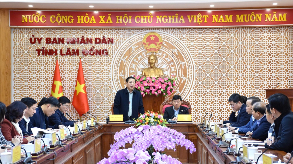 Bộ Xây dựng yêu cầu Lâm Đồng đẩy nhanh các cao tốc trọng điểm - 1