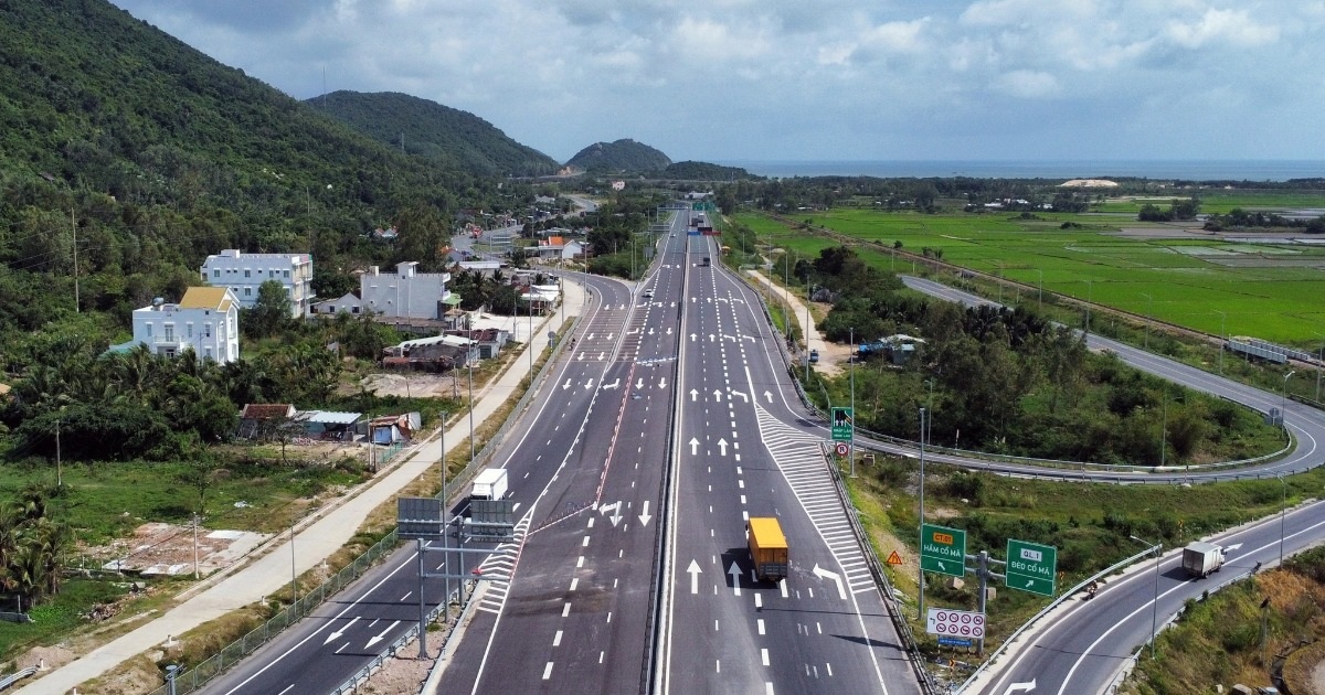 Chính thức thông tuyến cao tốc từ Khánh Hòa đến TPHCM