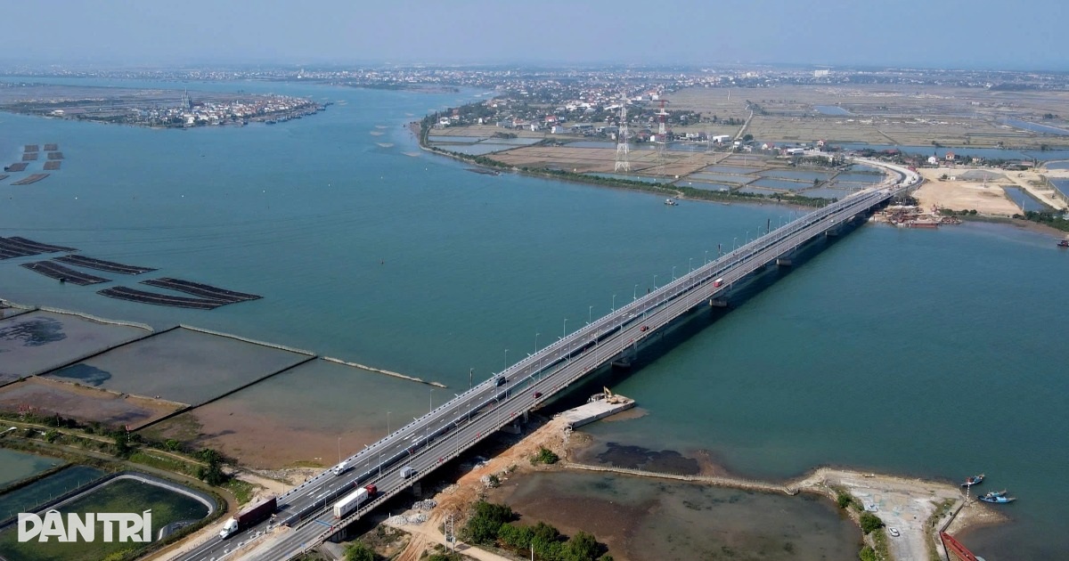 Mở “nút thắt” trên quốc lộ 1A, người dân bớt nỗi lo tắc đường dịp Tết