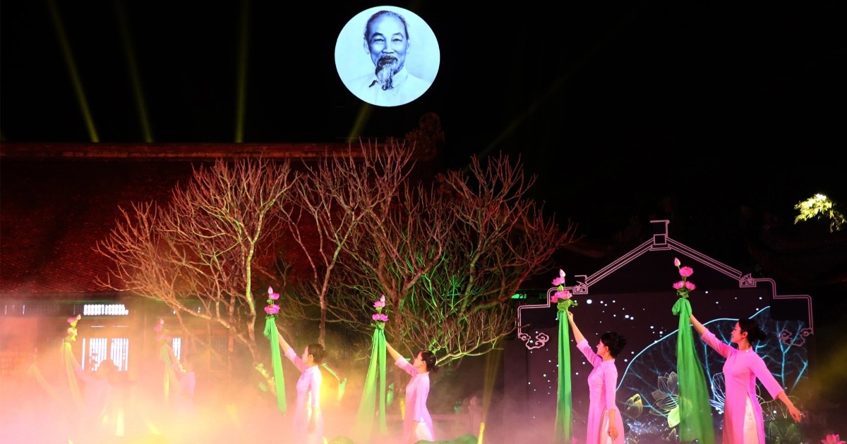 Từ Làng Sen hướng về chương trình “Hai tay xây dựng một sơn hà”