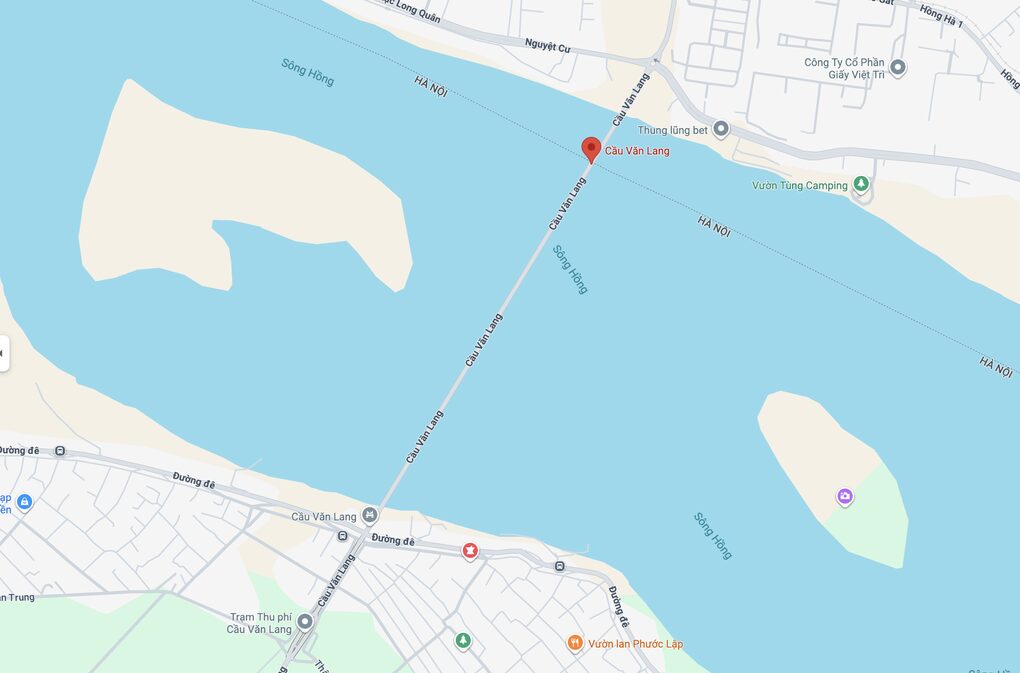 CSGT kịp ngăn người phụ nữ ở Hà Nội định nhảy cầu Văn Lang tự tử - 2