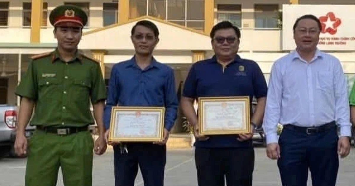 Cởi áo làm mặt nạ, lao vào biển lửa cứu người khi cháy chung cư ở TPHCM