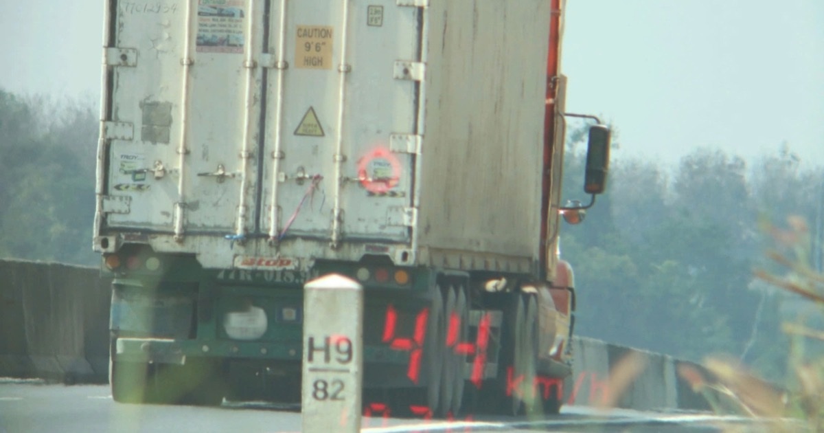 CSGT xử phạt nhiều tài xế chạy quá chậm trên cao tốc Phan Thiết – Dầu Giây