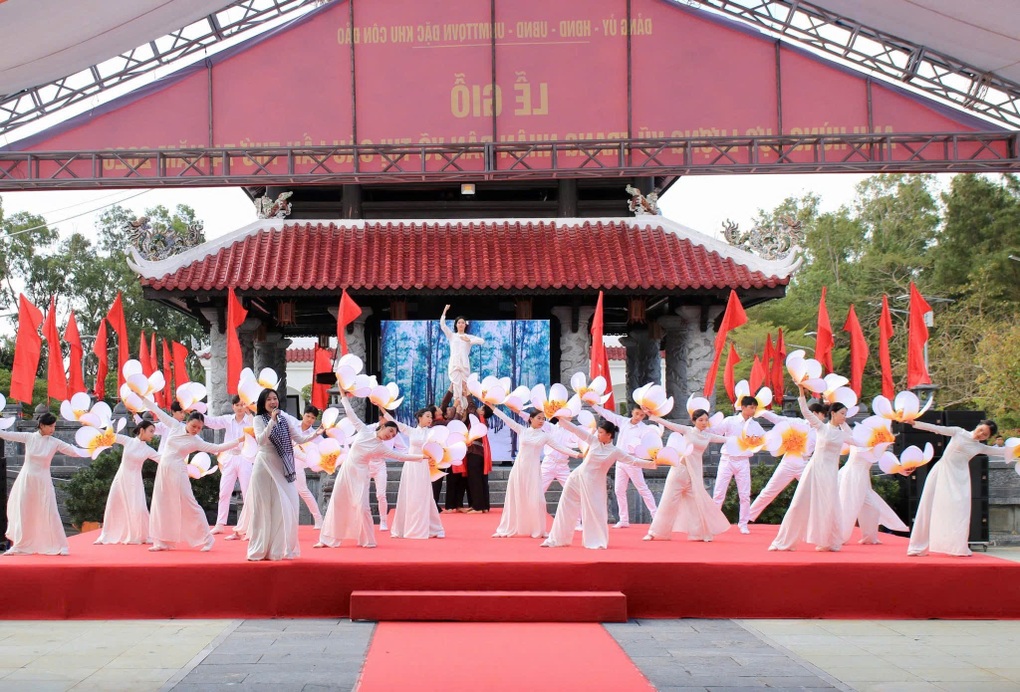 TPHCM tri ân Anh hùng Võ Thị Sáu - 2