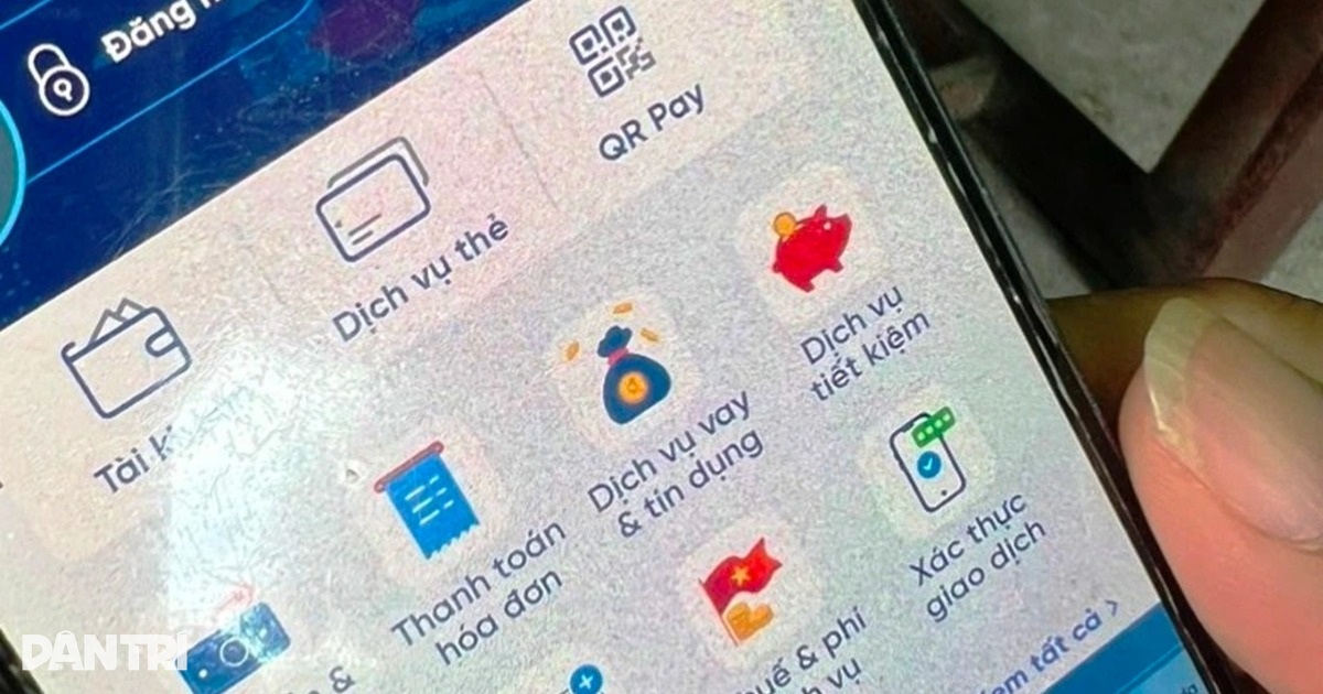 Người phụ nữ Lạng Sơn nhờ công an tìm 2,2 tỷ đồng chuyển nhầm